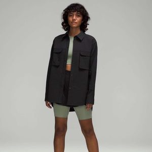 lululemon Grid Fleece Hiking Overshirt - size 6 - Black